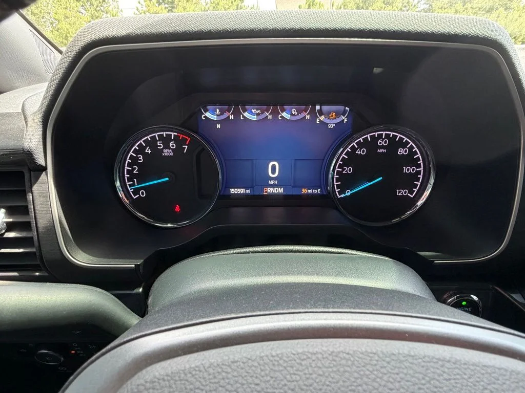 Used 2022 White Ford XLT image 27