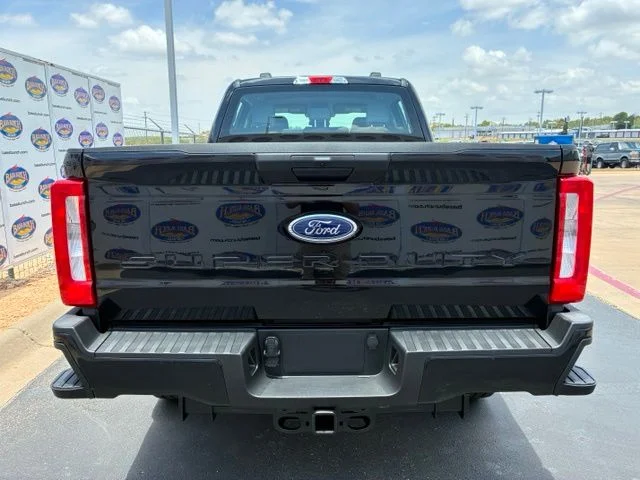 New 2026 Agate Black Metallic Ford XL image 5