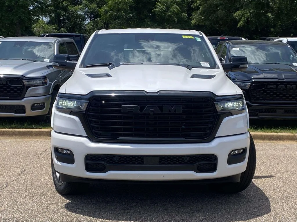 2026 RAM 1500 Laramie - Photo 32