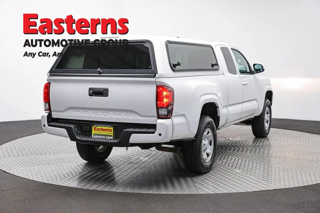 Used 2020 White Toyota SR image 5