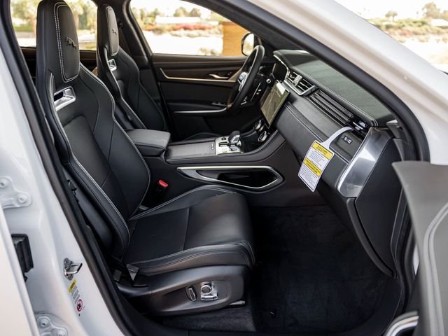 New 2026 Ostuni Pearl White Jaguar P400 R-Dynamic S image 27