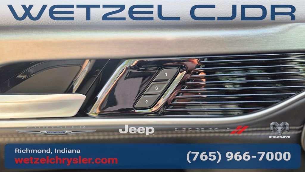 New 2026 Fathom Blue Pearl-Coat Exterior Paint (Late Availability) Jeep Limited Altitude image 16