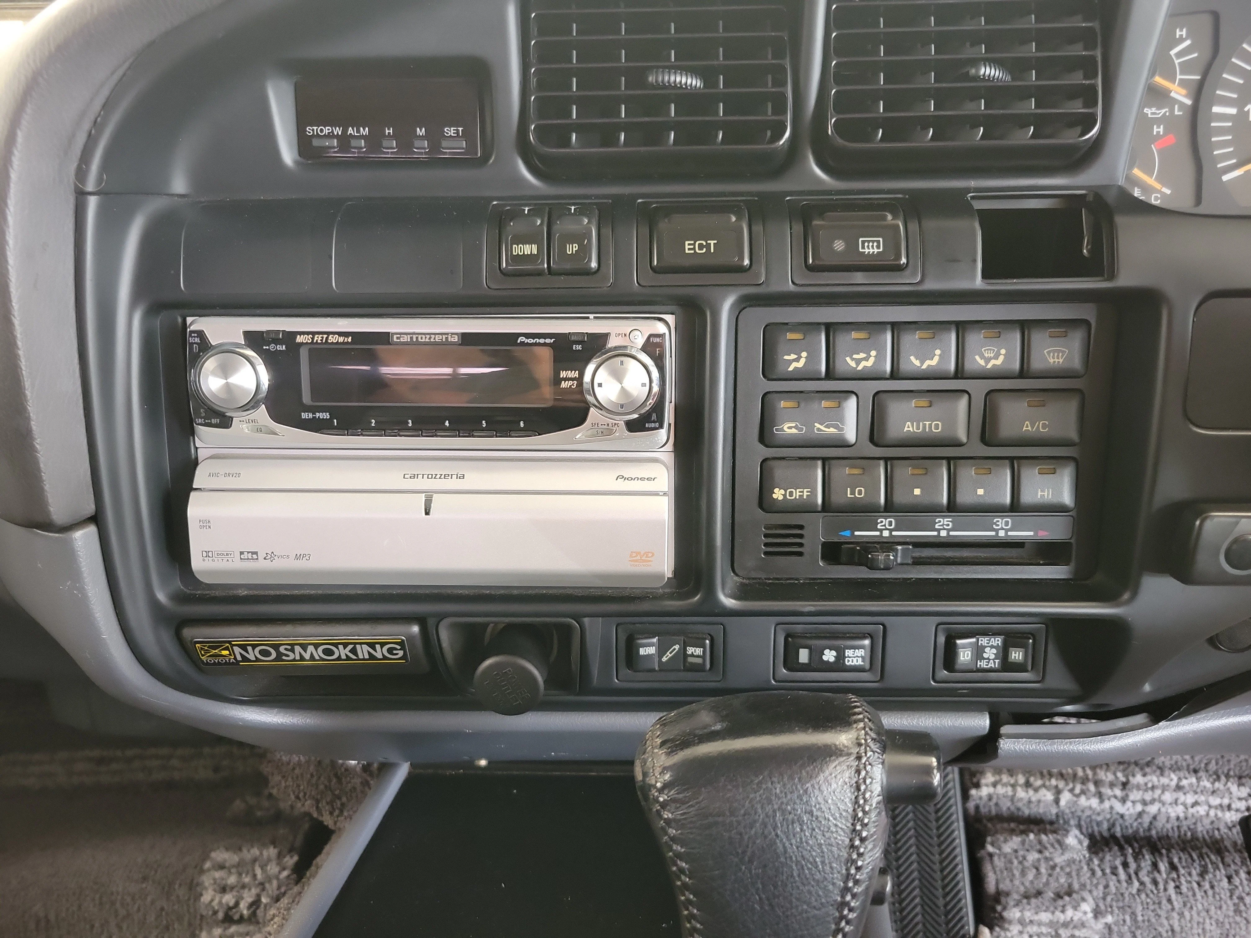Used 1993 Green Toyota Base image 15
