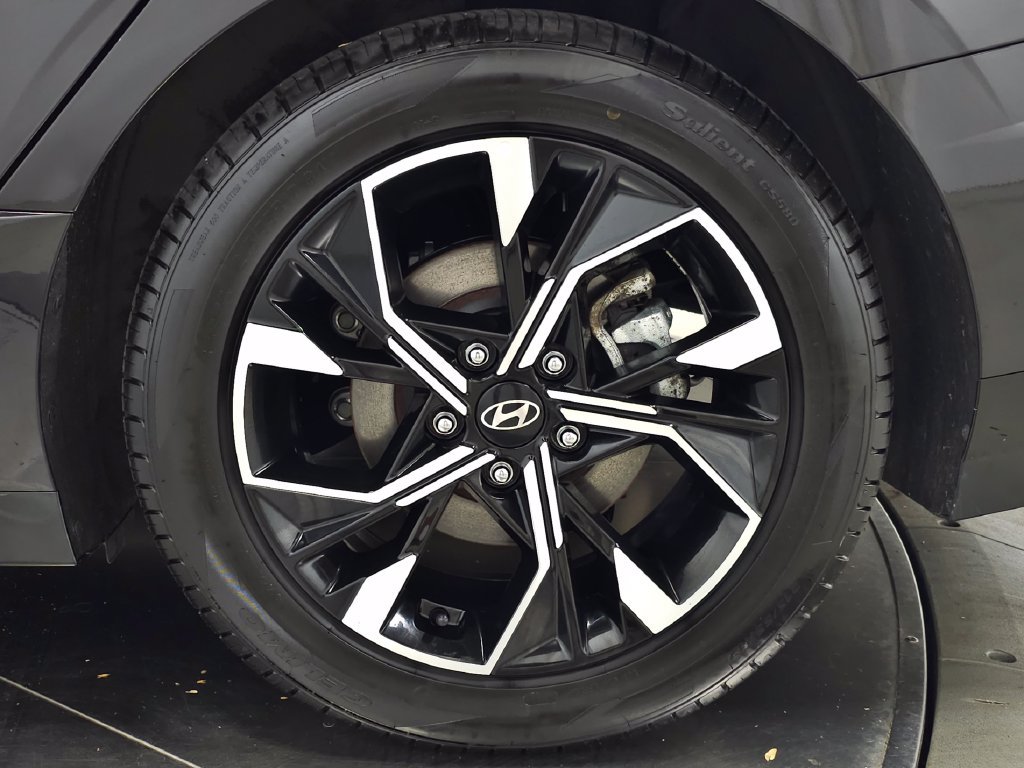 2024 Hyundai Sonata SEL - Photo 13