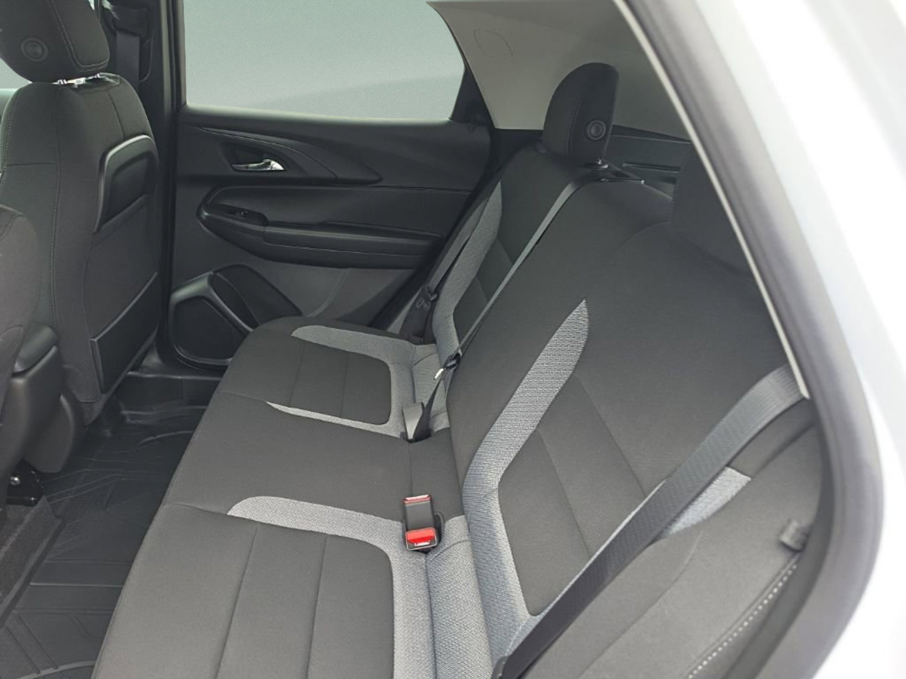 2026 Chevrolet Trailblazer LS - Photo 23