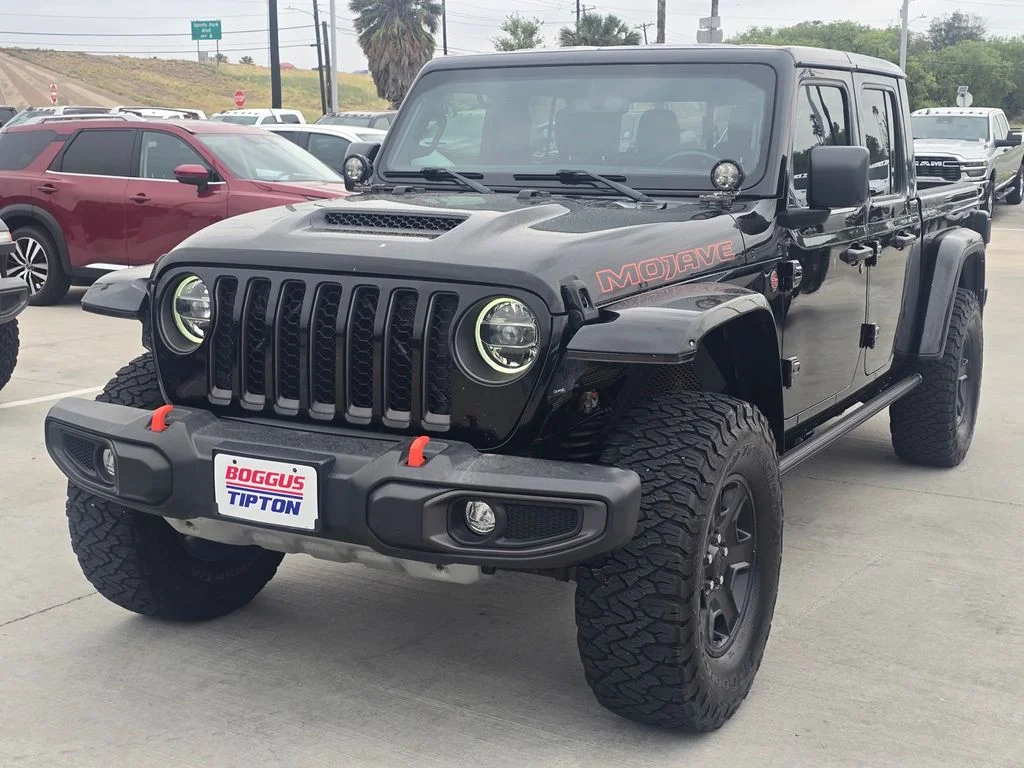 Used 2021 Black Jeep Mojave image 9