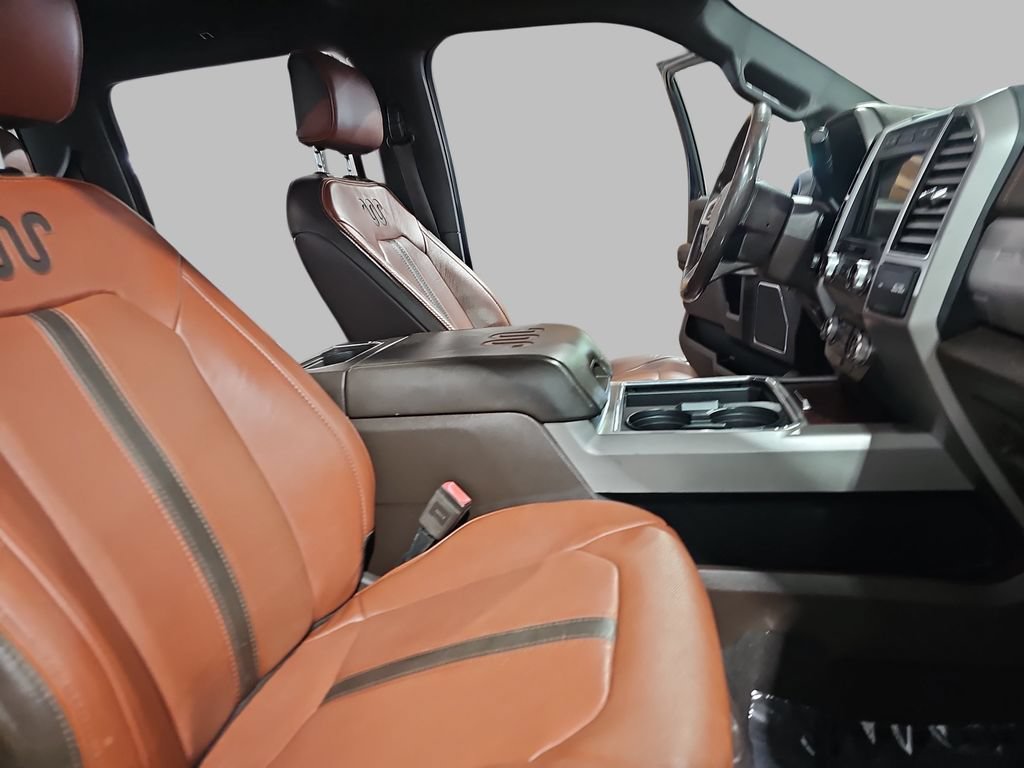Used 2019 Blue Ford King Ranch image 13