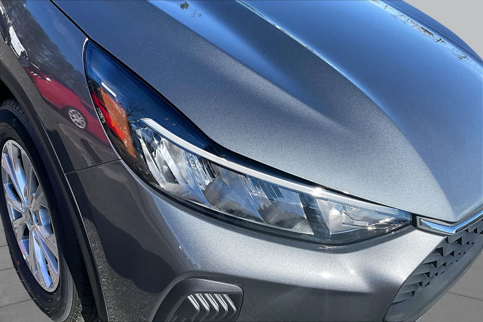 New 2026 Carbonized Gray Metallic Ford Active® image 13