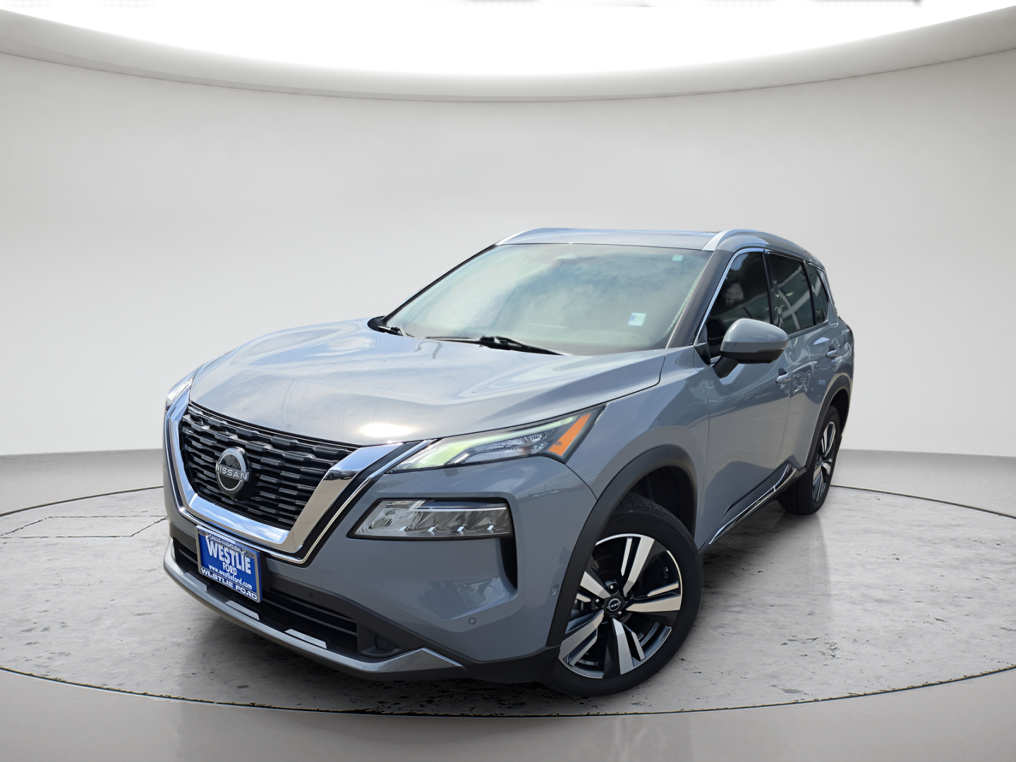 Used 2023 Boulder Gray Pearl Nissan SL image 1