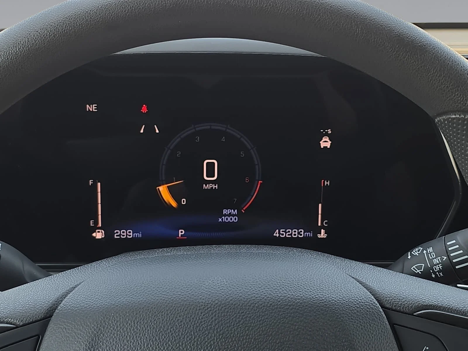 2025 Chevrolet Trax LT - Photo 30