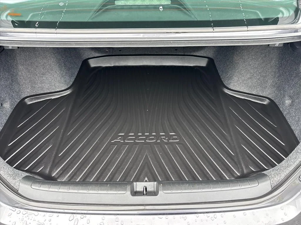 Used 2020 Gray Honda EX-L image 7