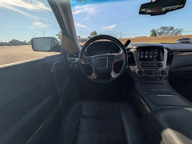 Used 2016 ONYX BLACK GMC Denali image 13