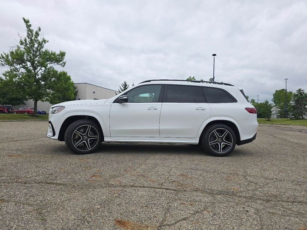New 2026 MANUFAKTUR Moonlight White Magno Mercedes-Benz GLS 450 image 52
