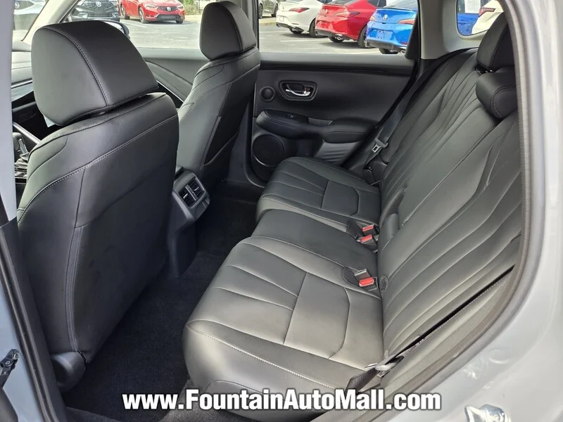 Used 2025 Urban Gray Metallic Acura AWD image 9