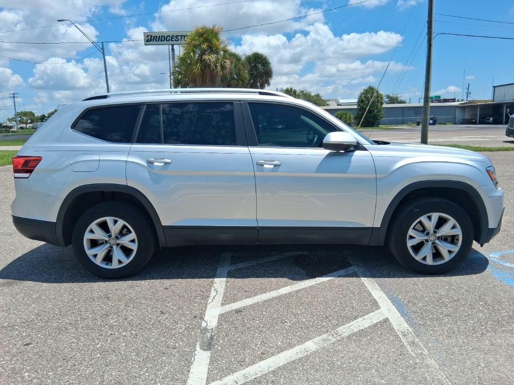 Used 2019 Silver Volkswagen 2.0T S image 2