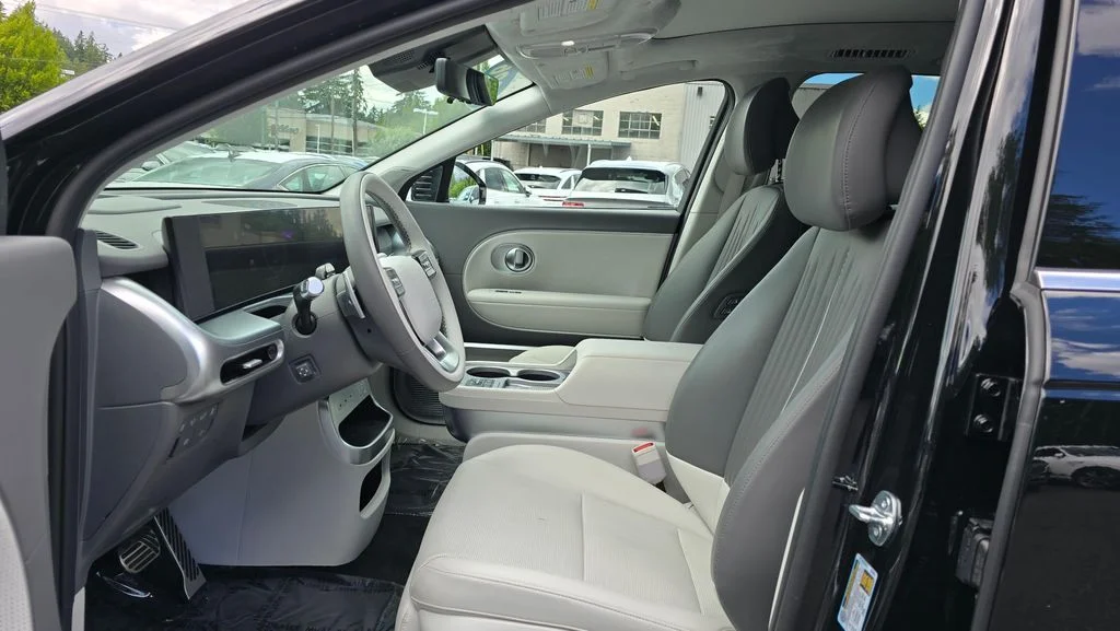 Used 2026 Abyss Black Hyundai Performance Calligraphy image 21