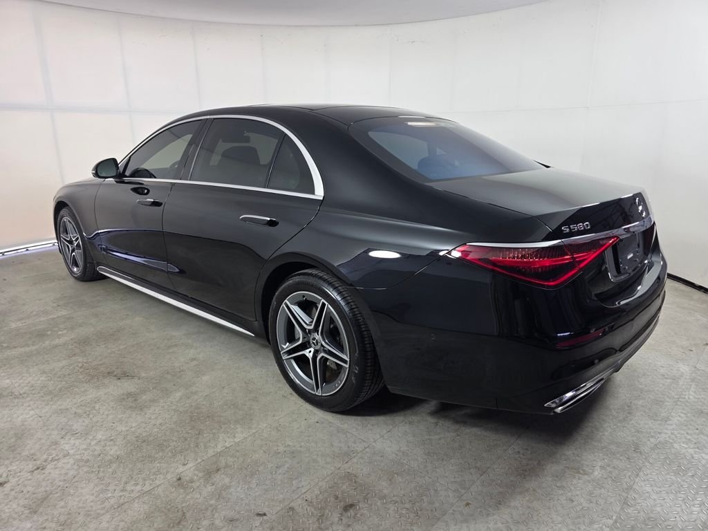 Used 2023 Black Mercedes-Benz S 580 image 6