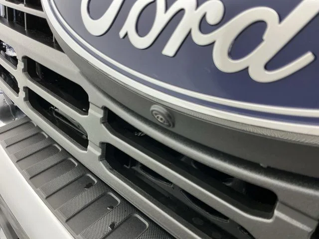 New 2026 Oxford White Ford XL image 11
