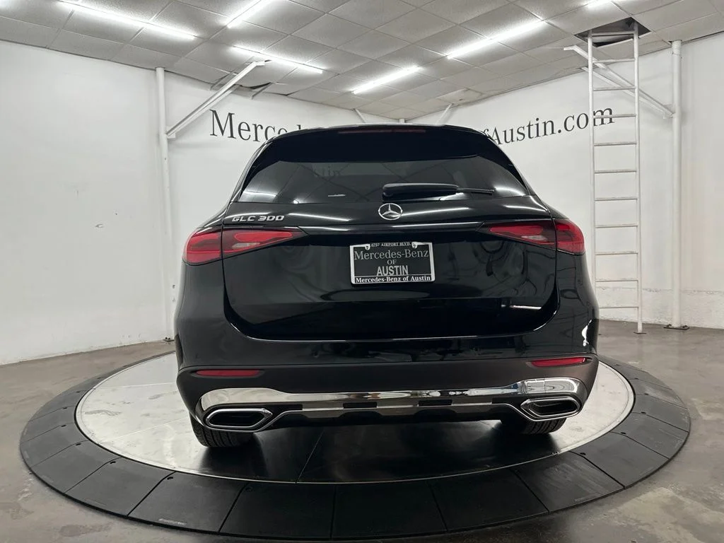New 2026 Black Mercedes-Benz GLC 300 image 6
