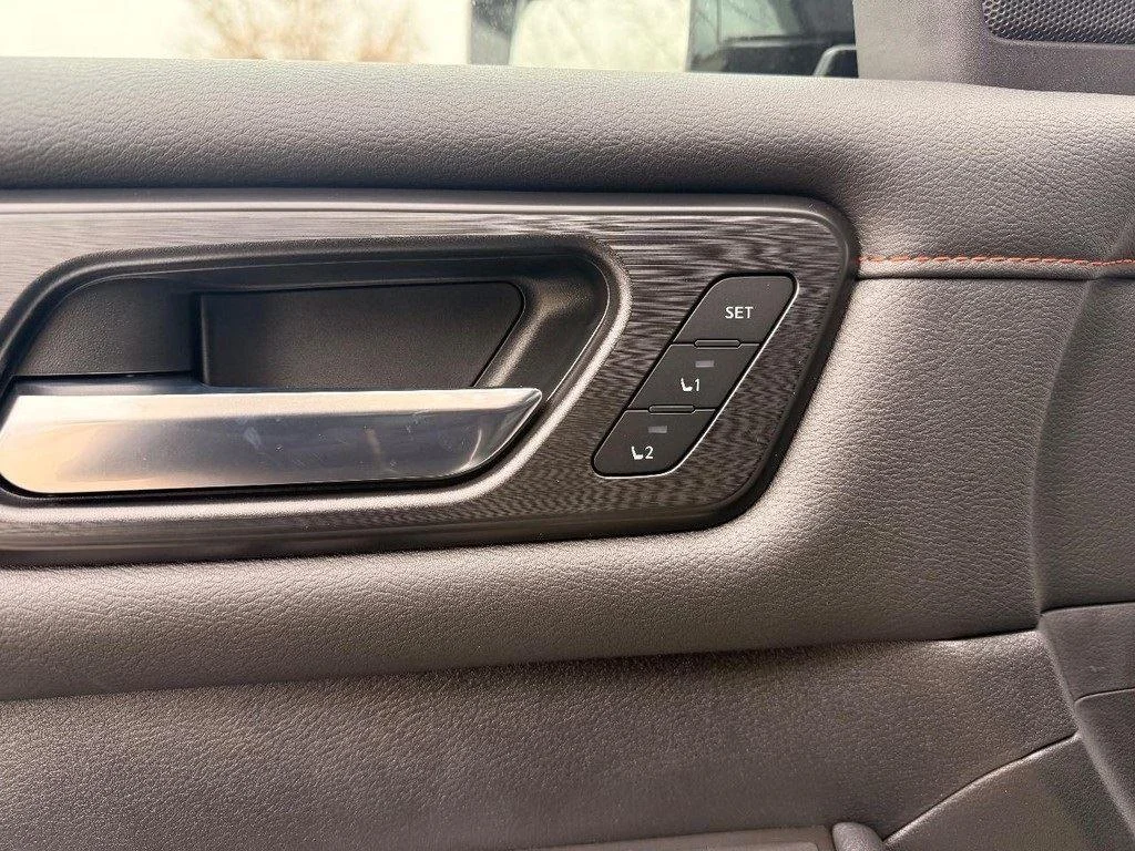 2026 Nissan Armada PRO-4X - Photo 7