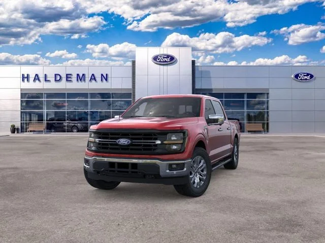 New 2026 Ruby Red Metallic Tinted Clearcoat Ford XLT image 2
