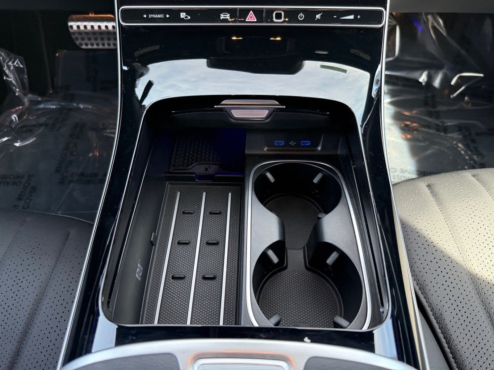 New 2026 MANUFAKTUR Moonlight White Metallic Mercedes-Benz S 500 image 14