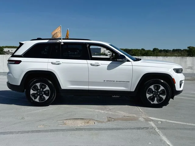 Certified Used 2024 White Jeep 4xe image 9