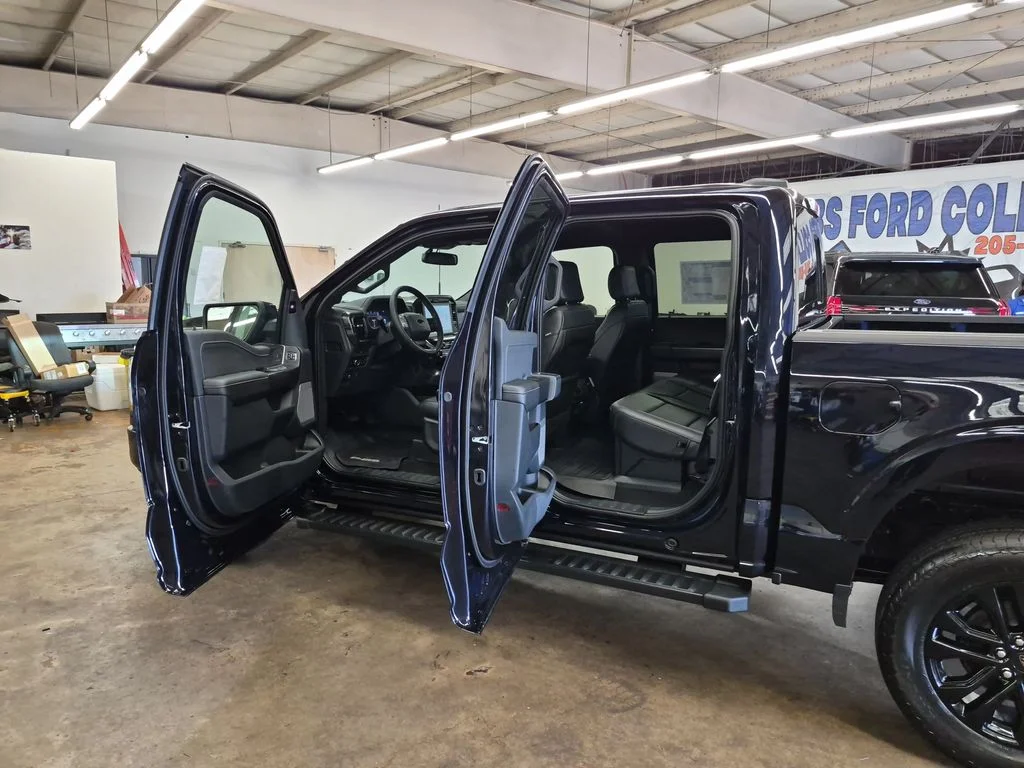 New 2026 Blue Ford Lariat image 17