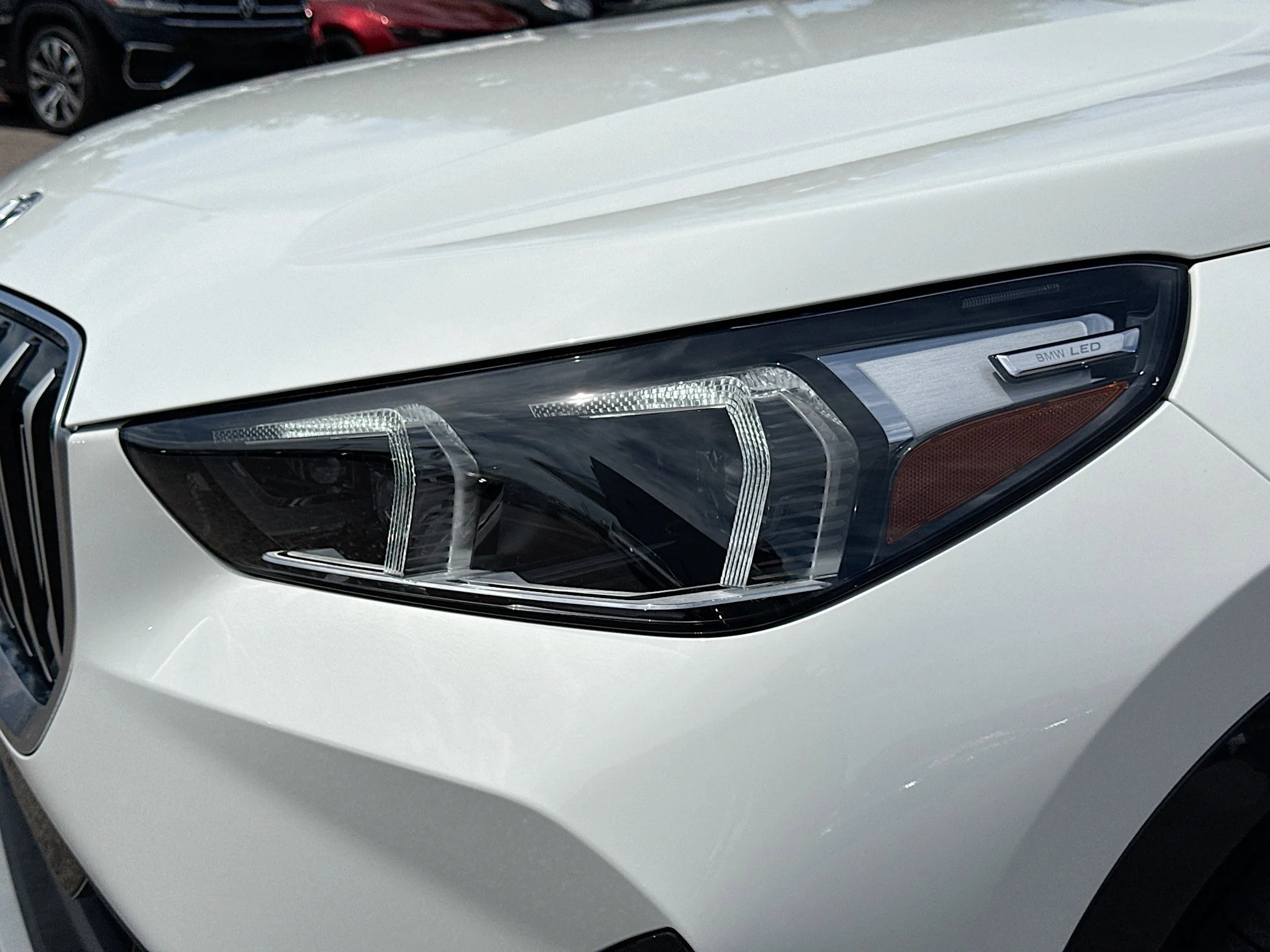 New 2026 Alpine White BMW xDrive28i image 9