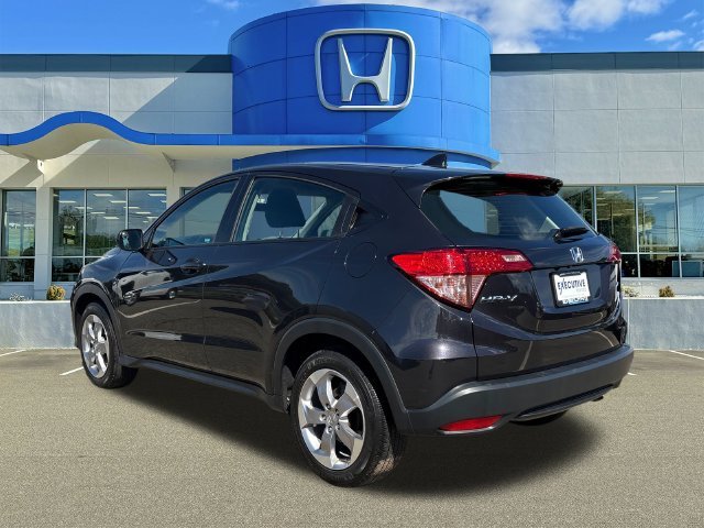 Used 2018 Modern Steel Metallic Honda LX image 4