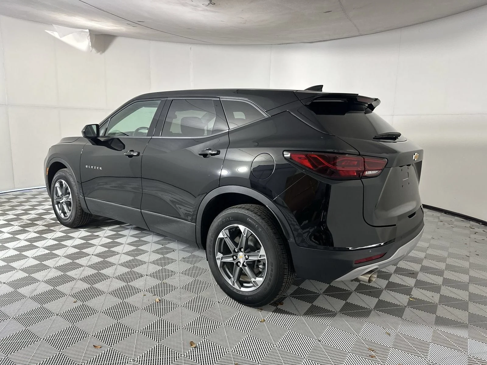 Used 2026 Black Chevrolet LT image 6