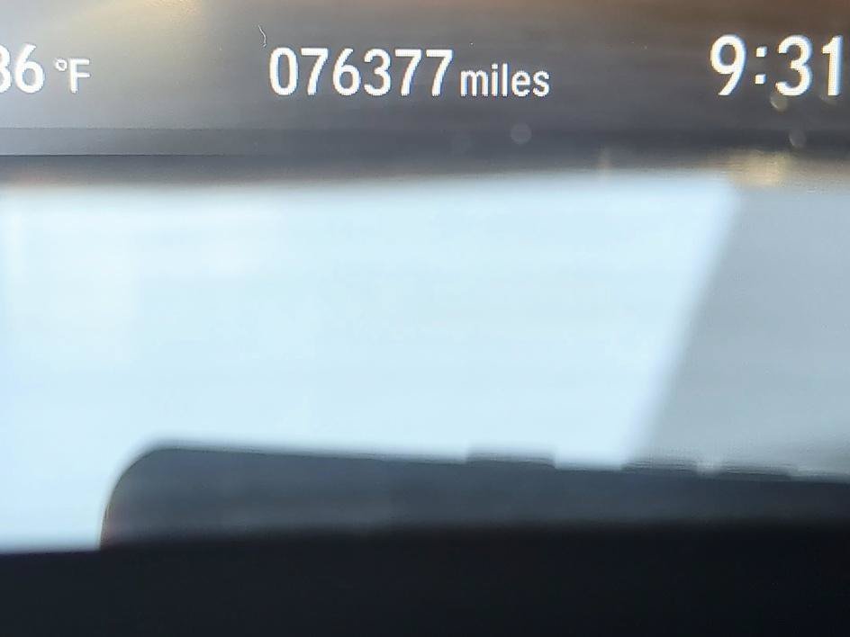 Used 2018 Lunar Silver Metallic Honda EX-L image 20