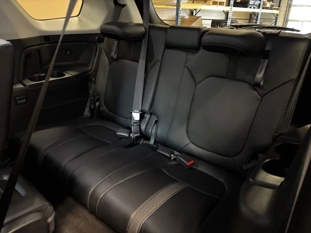 Used 2025 Gray Honda EX-L image 22