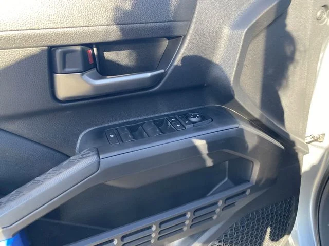2025 Toyota Tacoma TRD Off Road - Photo 17