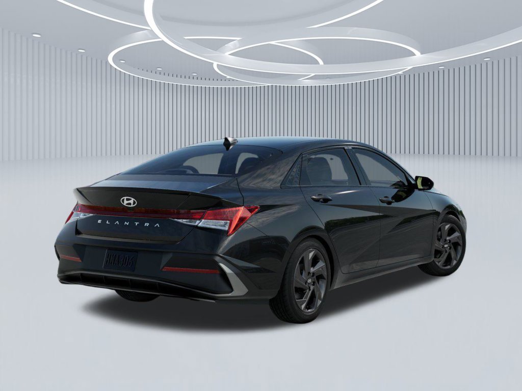 New 2026 Black Hyundai SEL Sport image 4