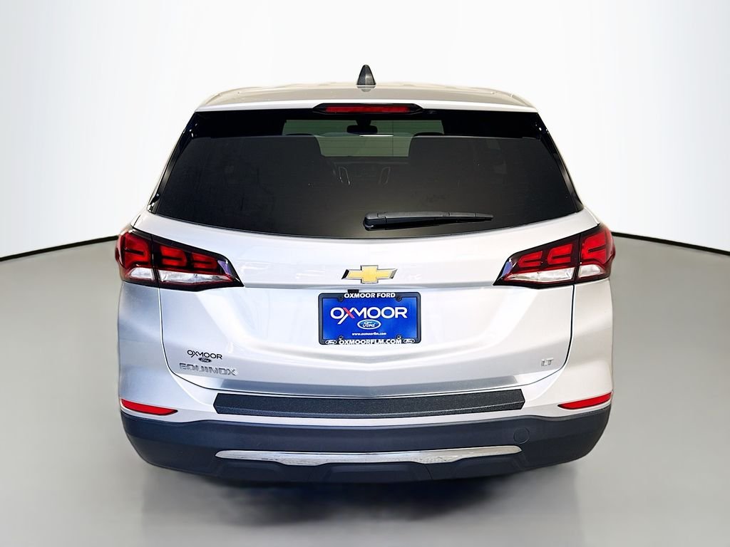 Used 2022 Silver Ice Metallic Chevrolet LT image 11