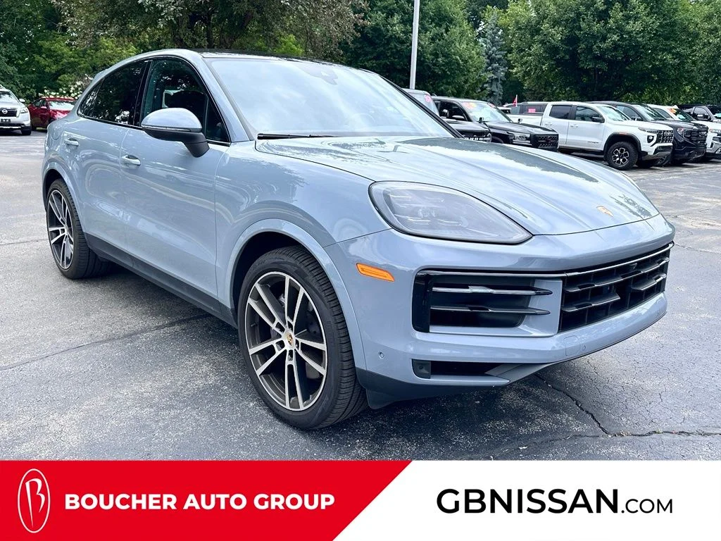 2024 Porsche Cayenne -'s photo