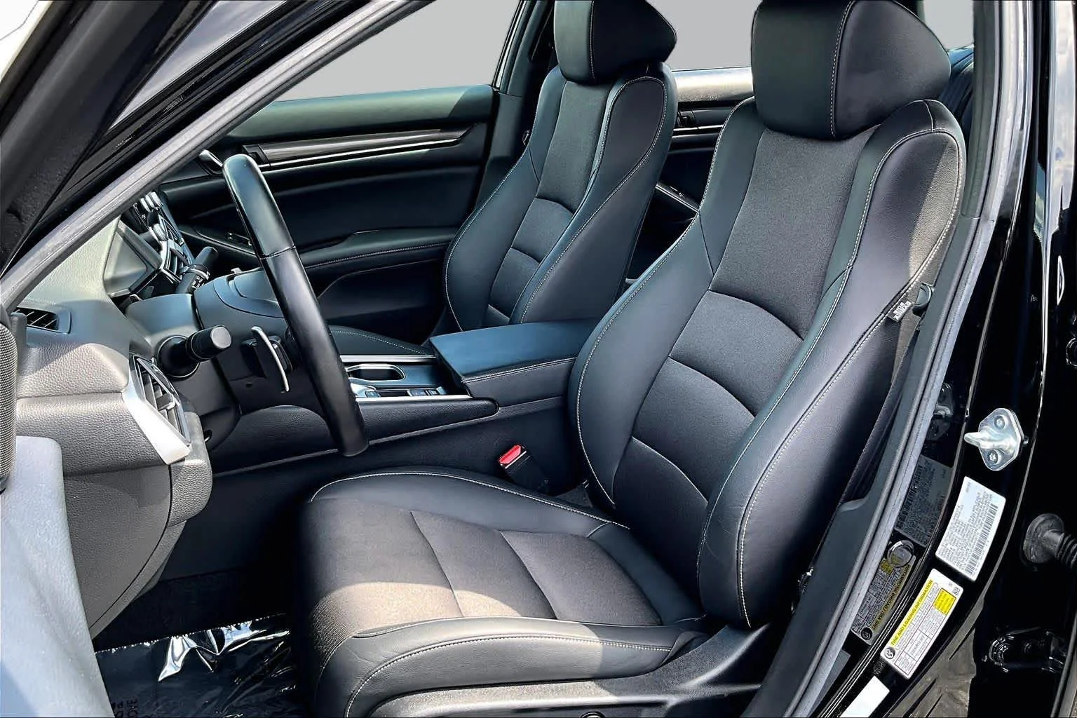 Used 2022 Crystal Black Pearl Honda Sport image 8