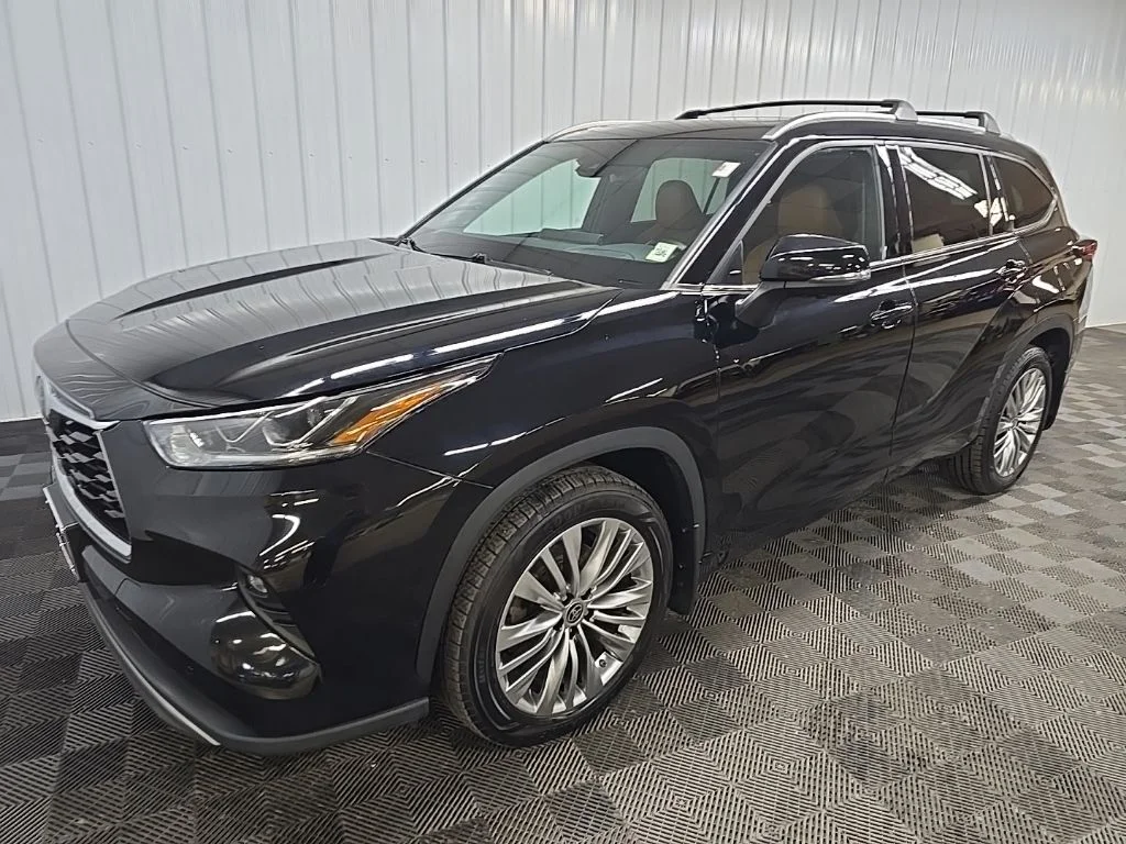 Used 2023 Black Toyota Platinum image 8