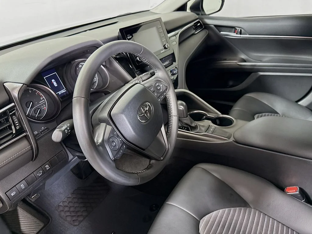 Used 2023 Ice Edge Toyota SE image 9