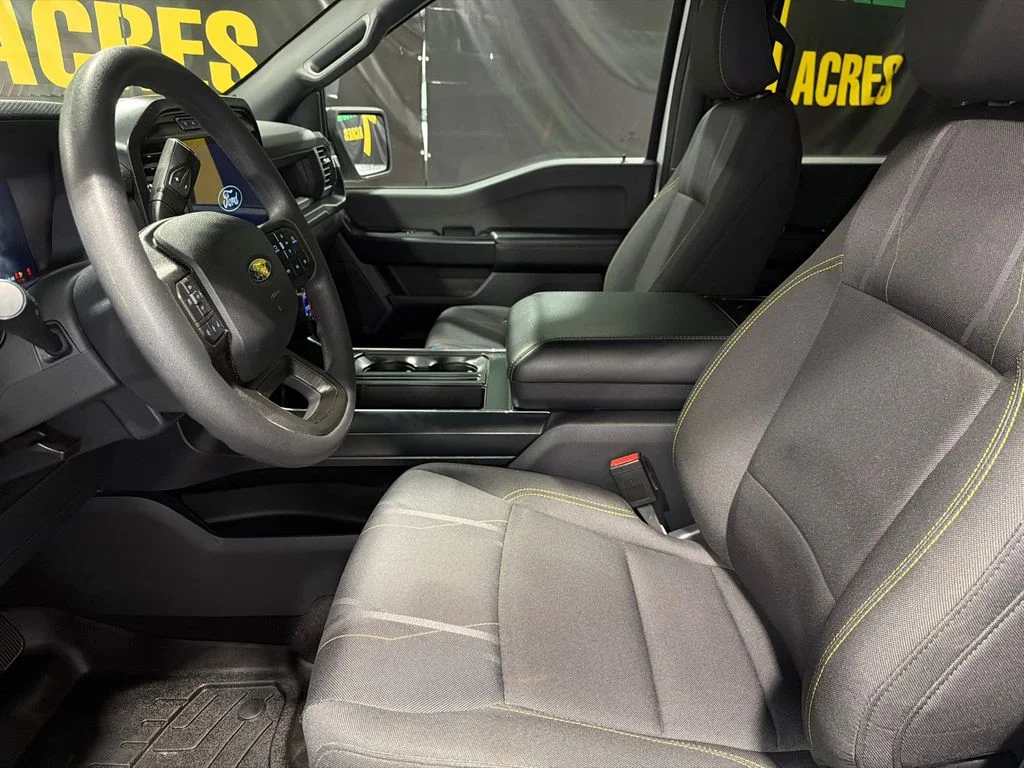 Used 2024 Oxford White Ford STX image 13