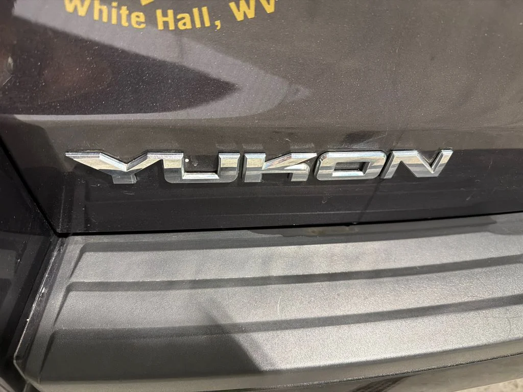 Used 2015 Iridium Metallic GMC SLE image 9