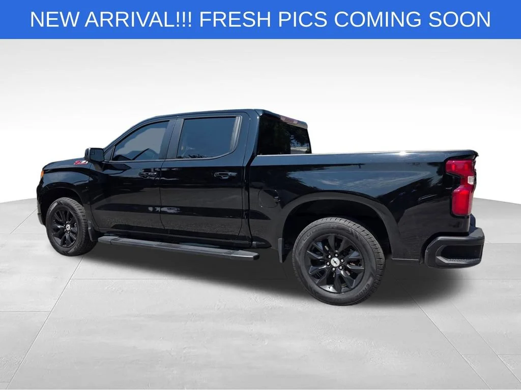 Used 2024 Black Chevrolet RST image 4