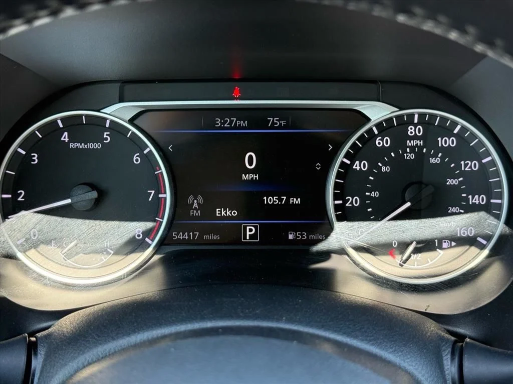 Used 2024 Gray Nissan SV image 21