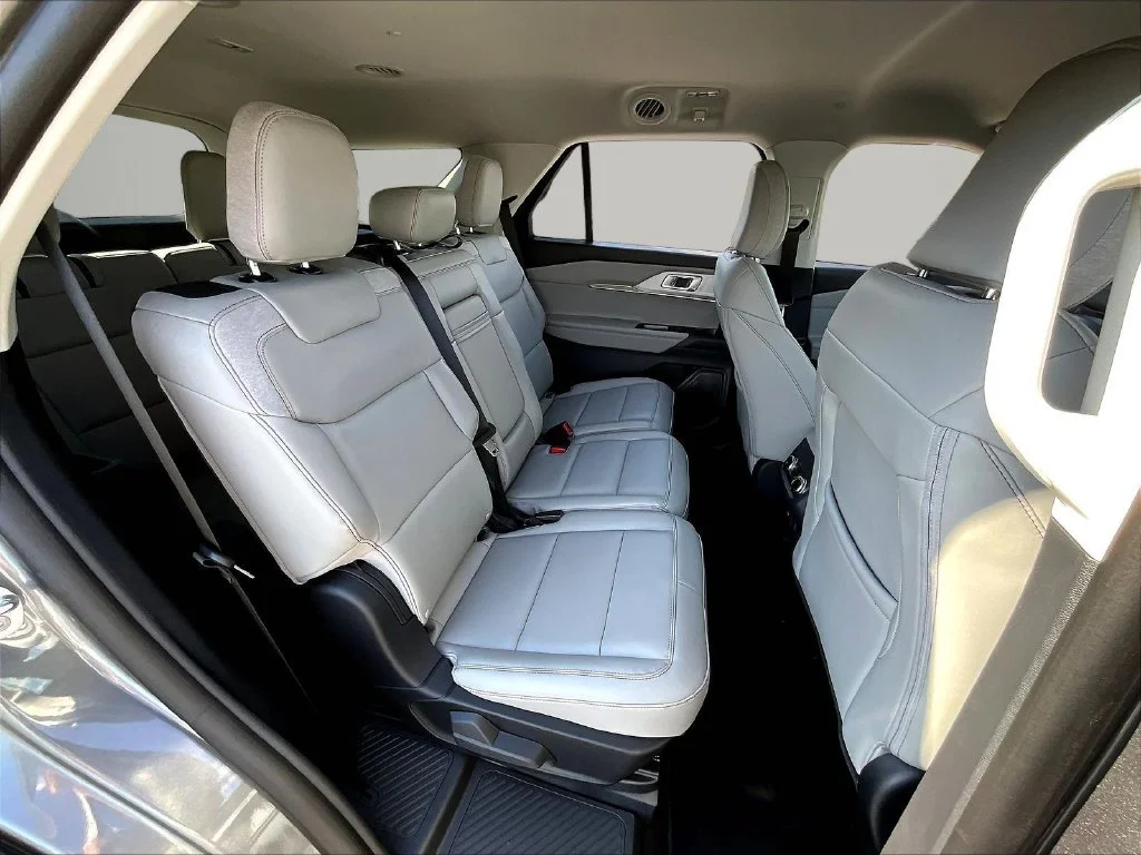 New 2026 Carbonized Gray Metallic Ford Active image 10