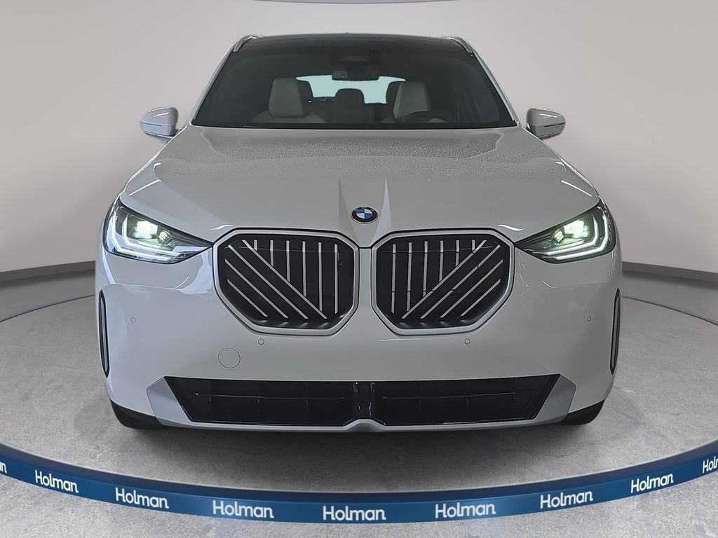New 2026 Mineral White Metallic BMW 30 xDrive image 2