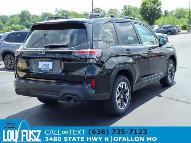 New 2026 CRYSTAL BLACK SILICA Subaru Premium image 17