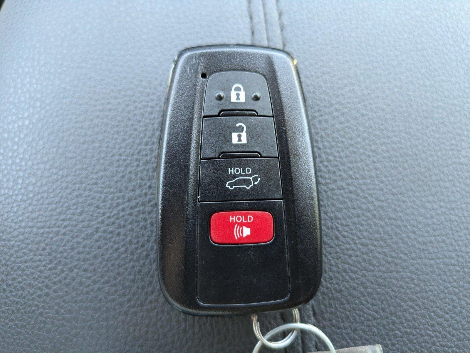 Used 2024 Blueprint Toyota Hybrid XLE Premium image 29