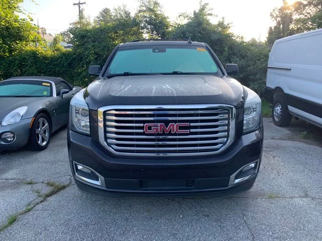 Used 2018 Iridium Metallic GMC SLT image 3