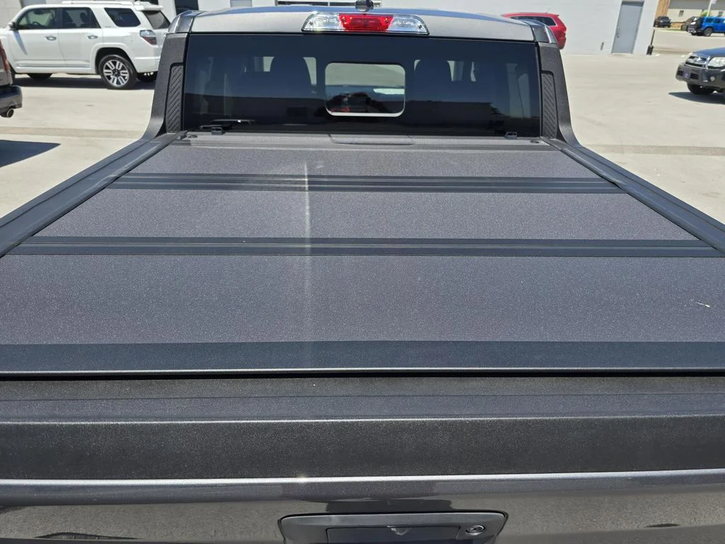 Used 2022 Gray Ford Lariat image 18